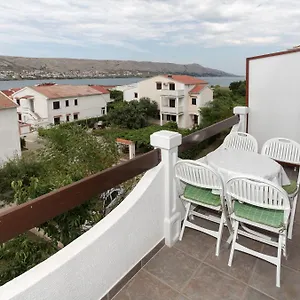 Spavalo , Pag Town Chorwacja